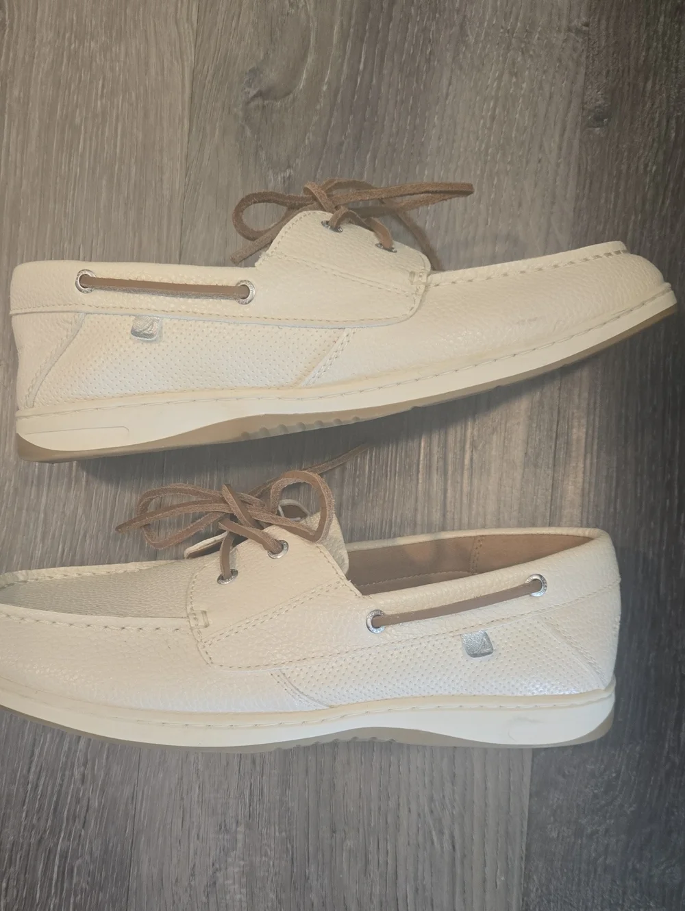 Sperrys Womens Size 10 White Boat Shoes with Tan Laces - Picture 3 of 8